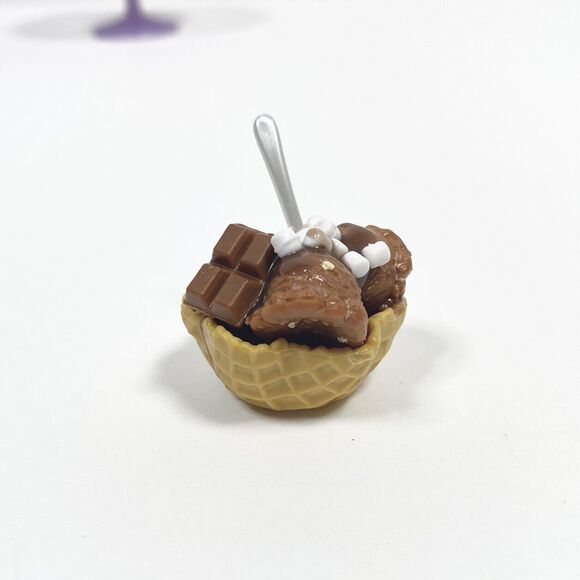 Completed Miniverse Make it Mini Food Tiramisu Ice Cream Sundae Waffles Finished - Picture 14 of 16